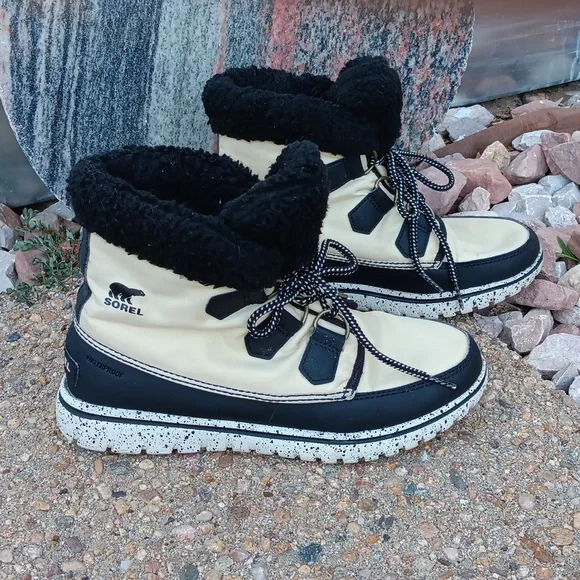 Sorel Whitney waterproof ankles boots women's 7.5 - Picture 2 of 9